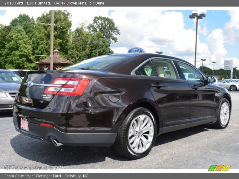 Kodiak Brown Metallic / Dune 2013 Ford Taurus Limited