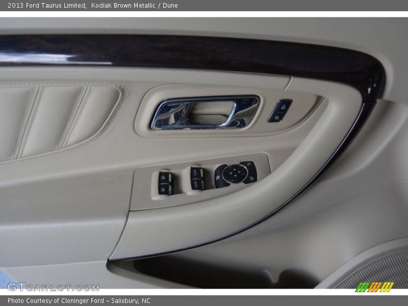 Kodiak Brown Metallic / Dune 2013 Ford Taurus Limited