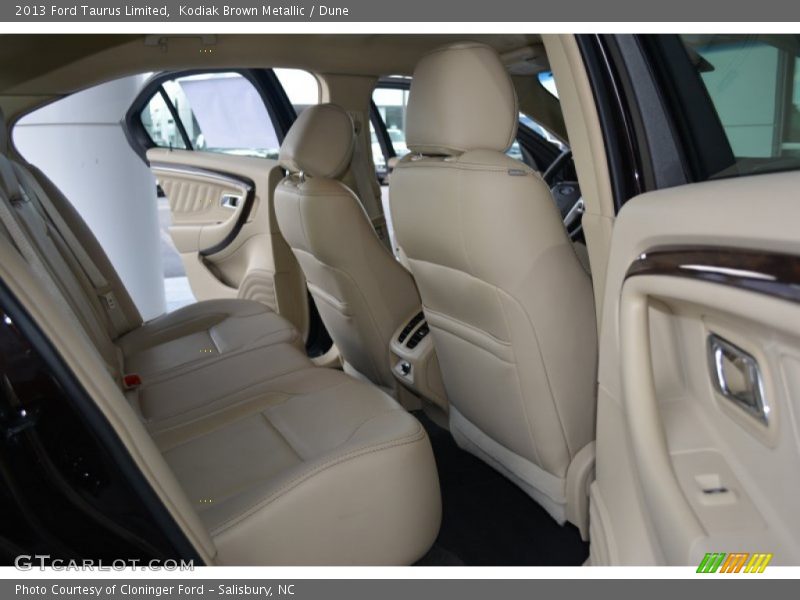 Kodiak Brown Metallic / Dune 2013 Ford Taurus Limited