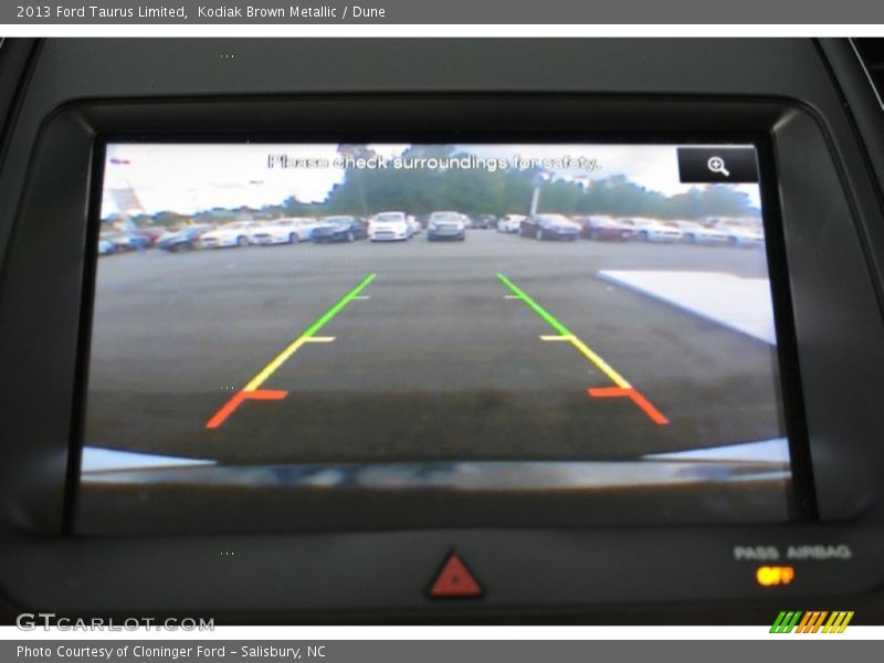 Kodiak Brown Metallic / Dune 2013 Ford Taurus Limited