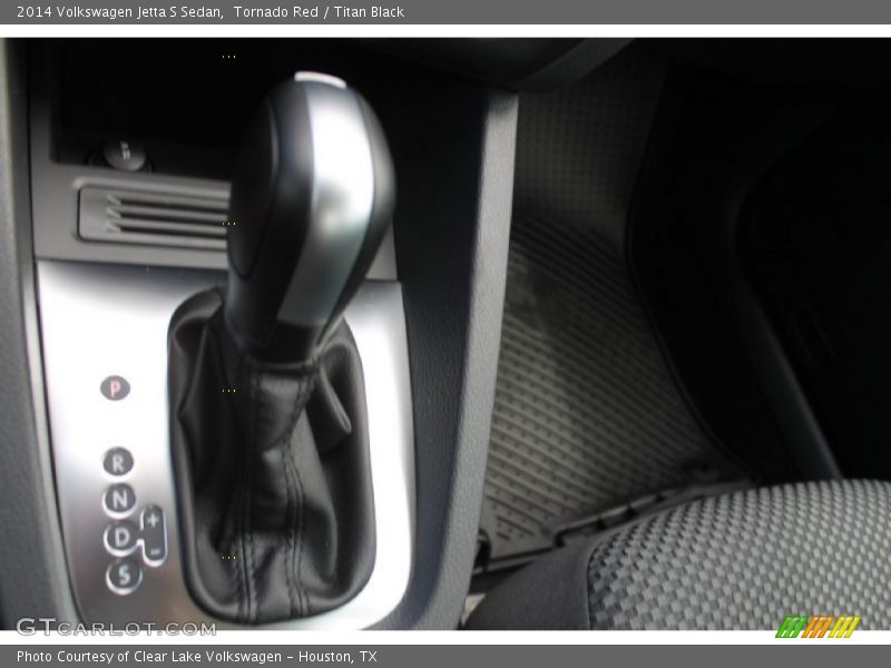 Tornado Red / Titan Black 2014 Volkswagen Jetta S Sedan
