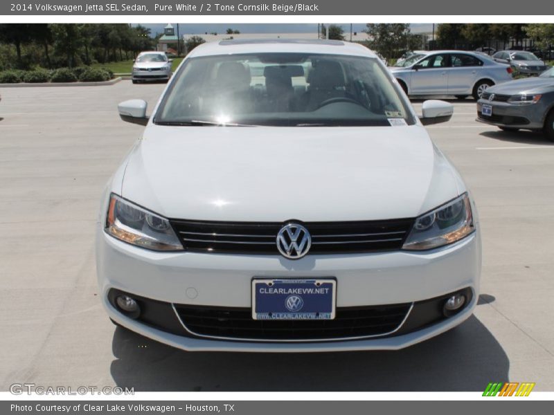 Pure White / 2 Tone Cornsilk Beige/Black 2014 Volkswagen Jetta SEL Sedan