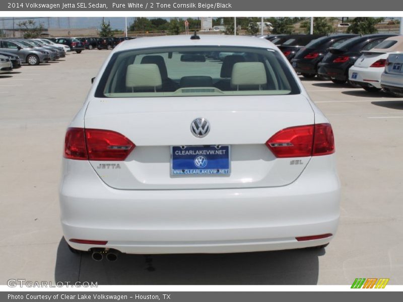Pure White / 2 Tone Cornsilk Beige/Black 2014 Volkswagen Jetta SEL Sedan