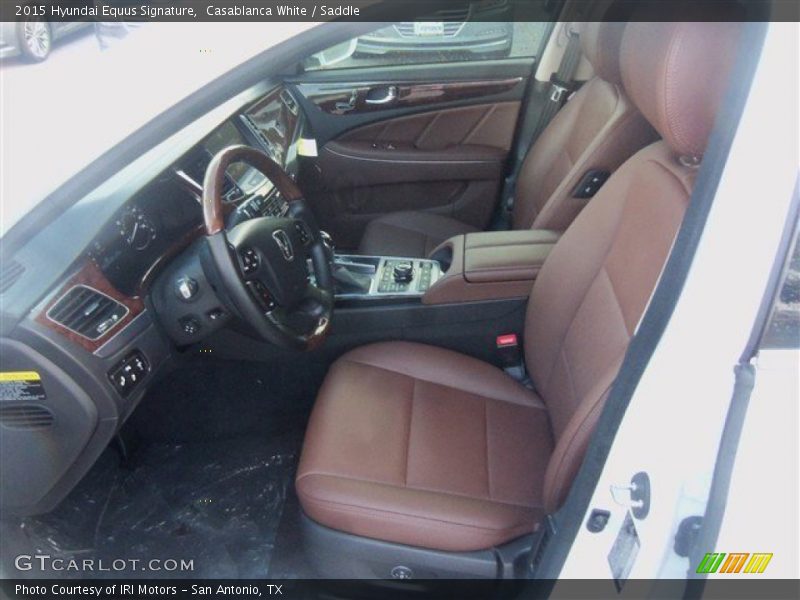 Front Seat of 2015 Equus Signature