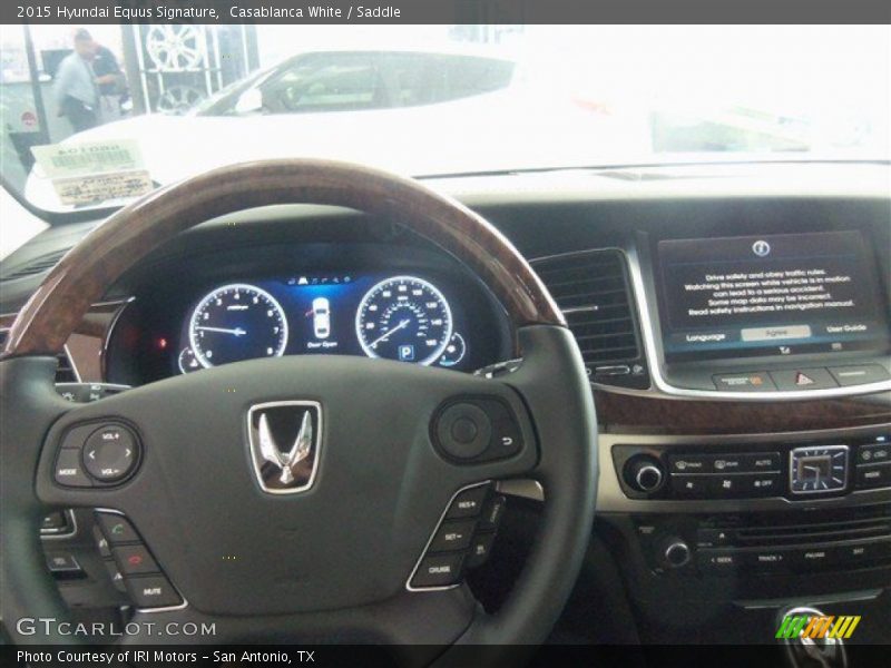 Casablanca White / Saddle 2015 Hyundai Equus Signature