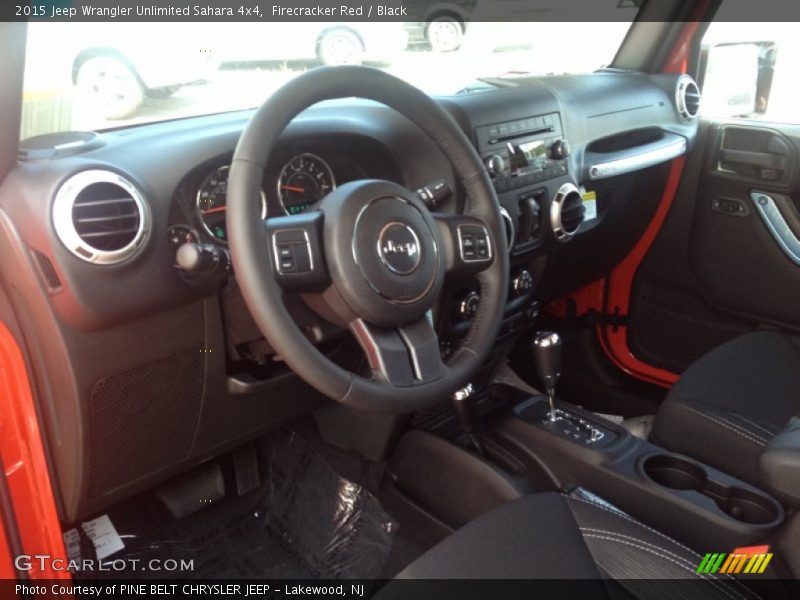 Firecracker Red / Black 2015 Jeep Wrangler Unlimited Sahara 4x4