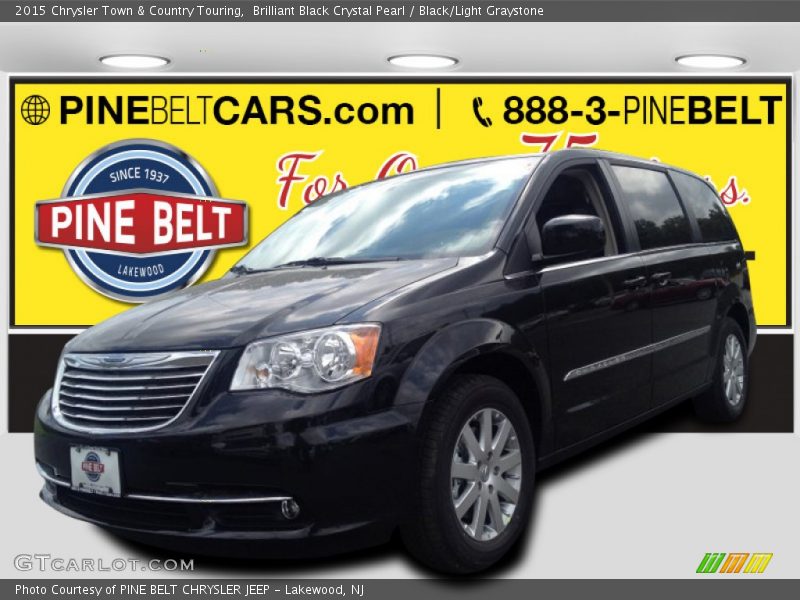 Brilliant Black Crystal Pearl / Black/Light Graystone 2015 Chrysler Town & Country Touring