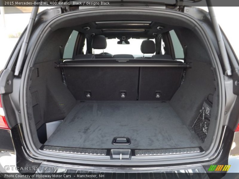  2015 ML 400 4Matic Trunk