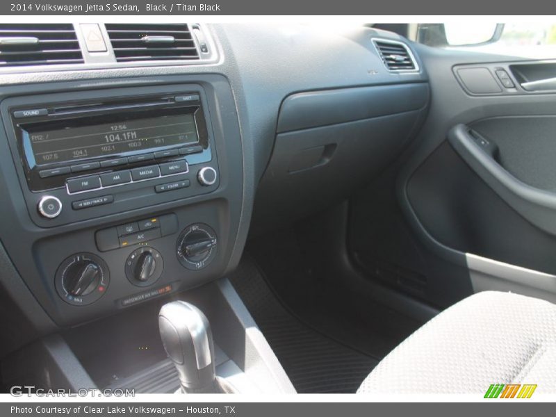 Black / Titan Black 2014 Volkswagen Jetta S Sedan