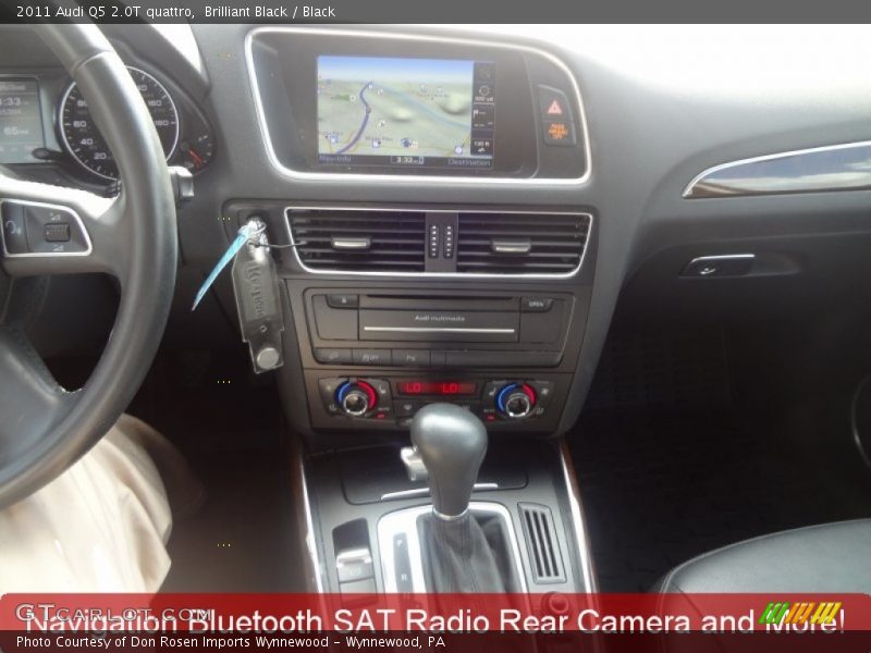 Brilliant Black / Black 2011 Audi Q5 2.0T quattro