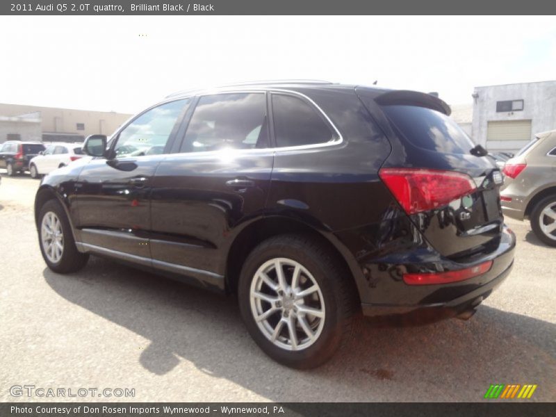 Brilliant Black / Black 2011 Audi Q5 2.0T quattro