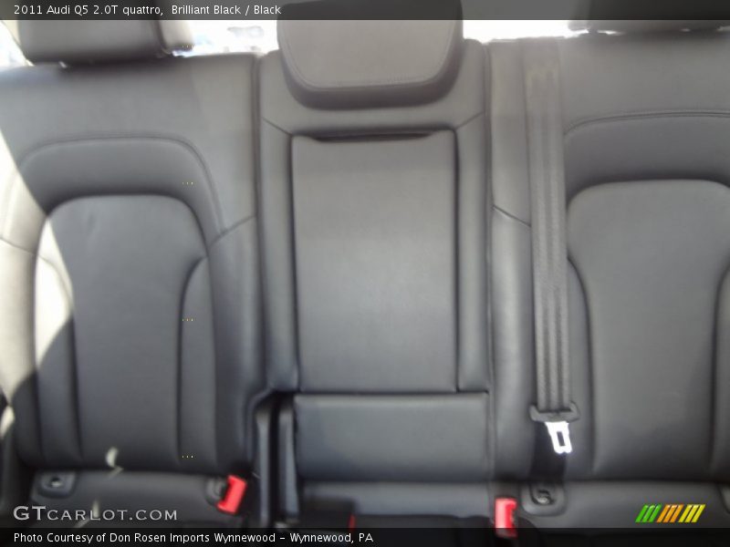 Brilliant Black / Black 2011 Audi Q5 2.0T quattro