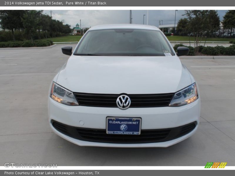 Pure White / Titan Black 2014 Volkswagen Jetta TDI Sedan