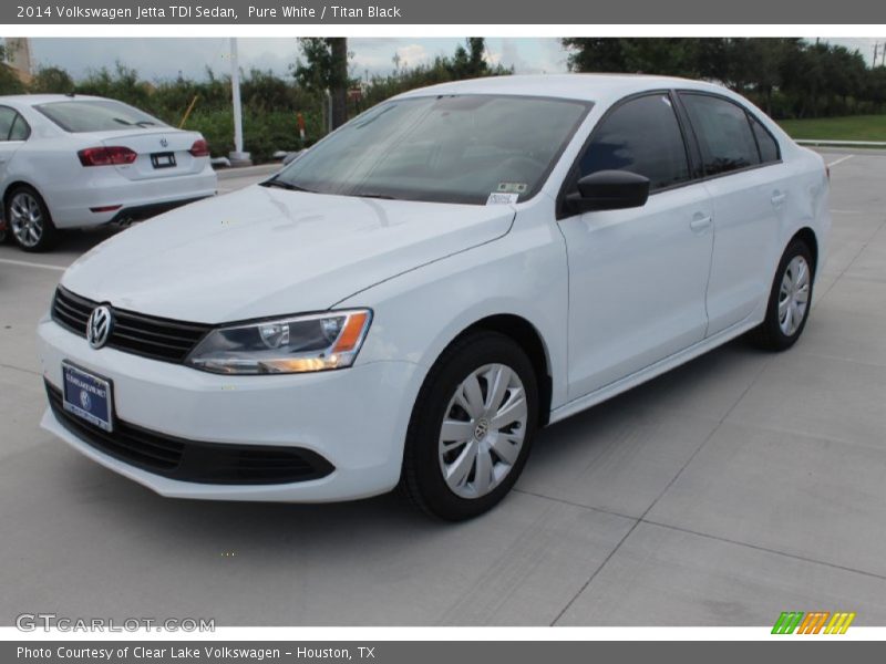 Pure White / Titan Black 2014 Volkswagen Jetta TDI Sedan