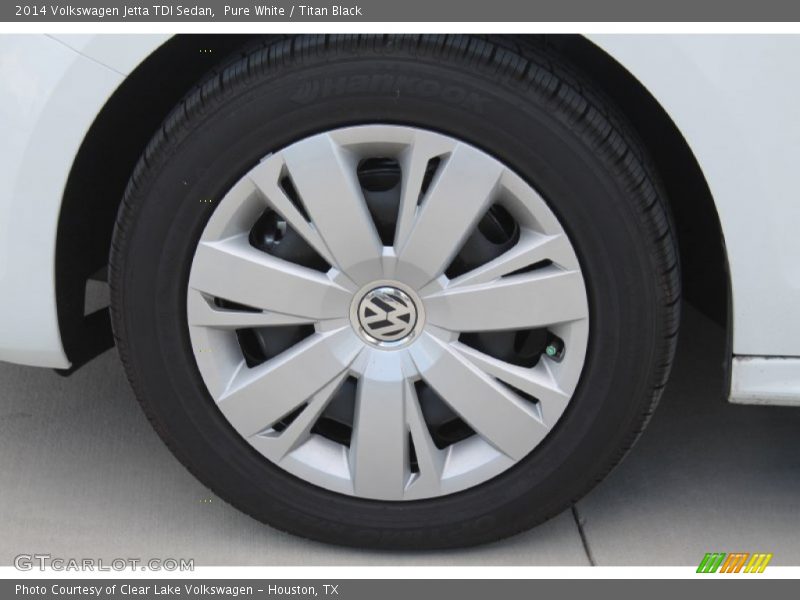Pure White / Titan Black 2014 Volkswagen Jetta TDI Sedan