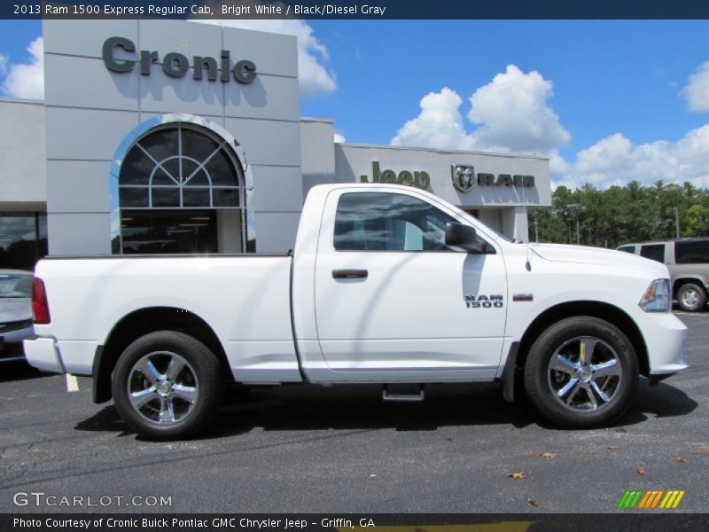 Bright White / Black/Diesel Gray 2013 Ram 1500 Express Regular Cab