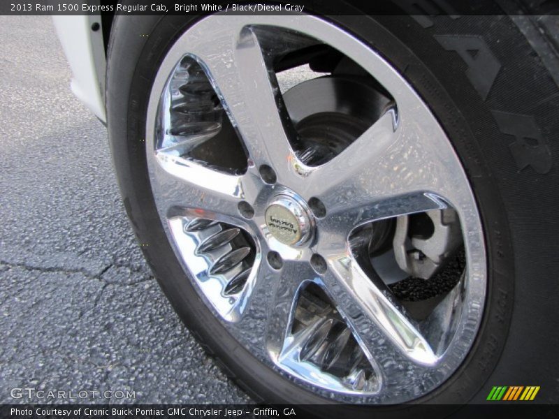 Bright White / Black/Diesel Gray 2013 Ram 1500 Express Regular Cab