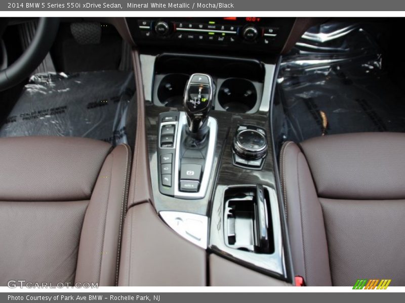 Controls of 2014 5 Series 550i xDrive Sedan