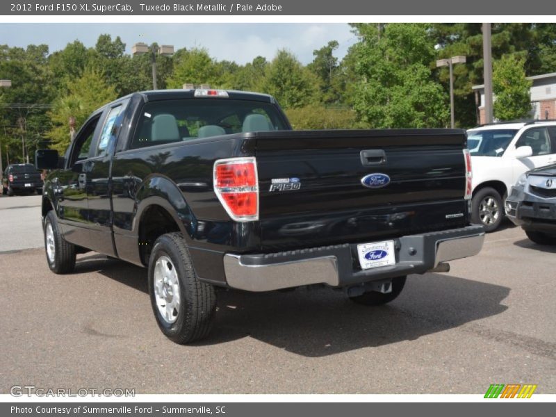 Tuxedo Black Metallic / Pale Adobe 2012 Ford F150 XL SuperCab