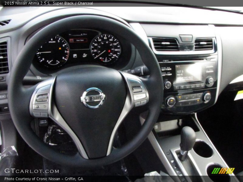 Super Black / Charcoal 2015 Nissan Altima 2.5 S