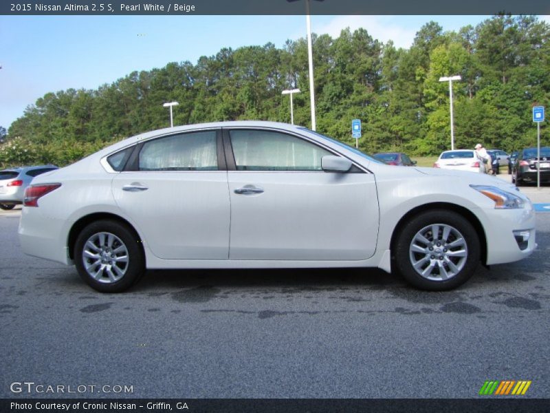 Pearl White / Beige 2015 Nissan Altima 2.5 S