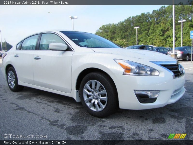 Pearl White / Beige 2015 Nissan Altima 2.5 S