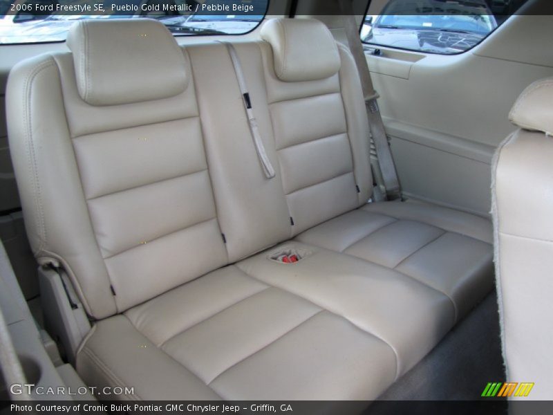Pueblo Gold Metallic / Pebble Beige 2006 Ford Freestyle SE
