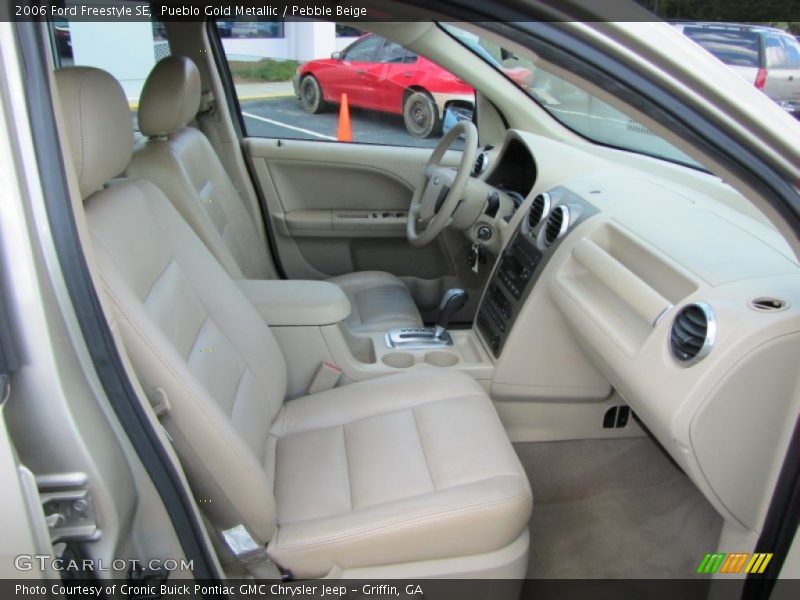 Pueblo Gold Metallic / Pebble Beige 2006 Ford Freestyle SE