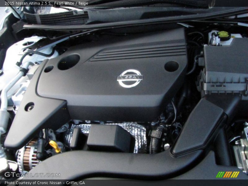 Pearl White / Beige 2015 Nissan Altima 2.5 S