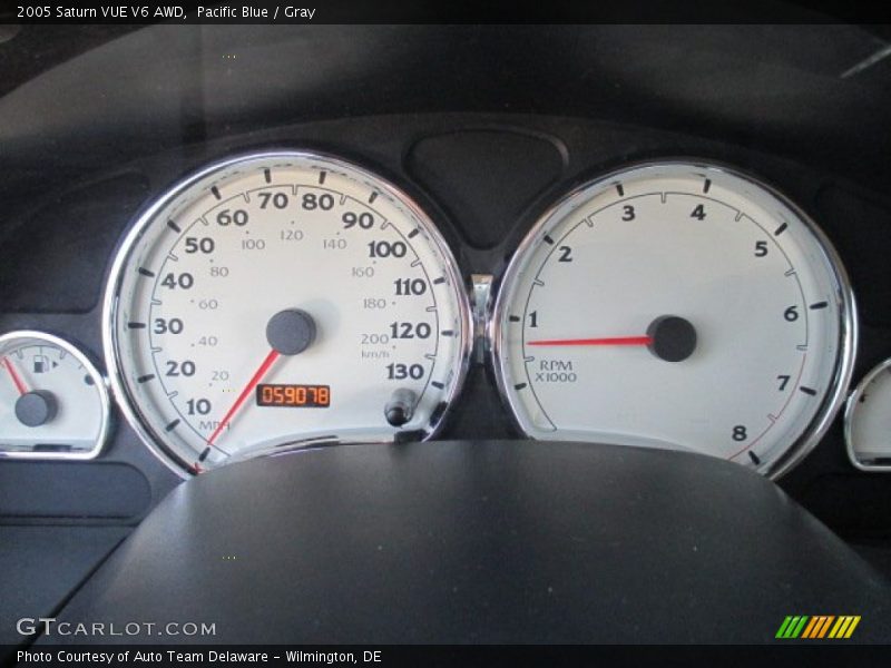 Pacific Blue / Gray 2005 Saturn VUE V6 AWD