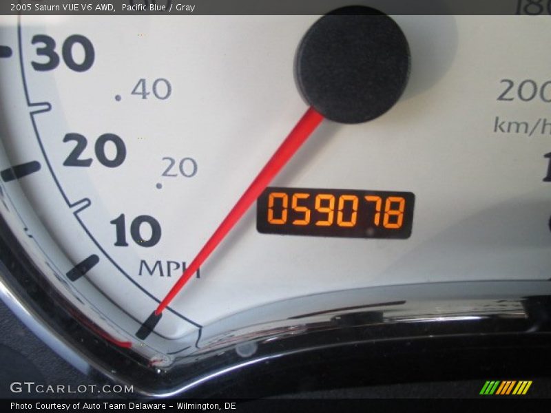 Pacific Blue / Gray 2005 Saturn VUE V6 AWD