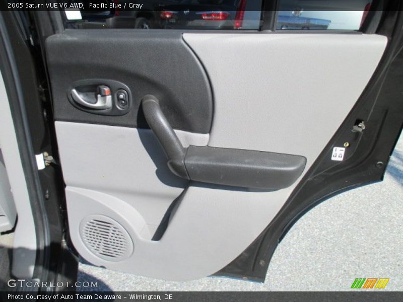Pacific Blue / Gray 2005 Saturn VUE V6 AWD