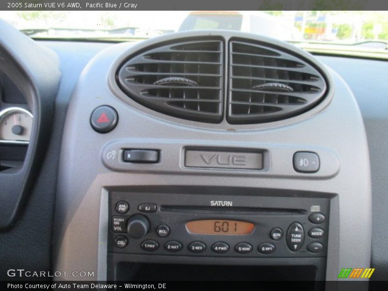 Pacific Blue / Gray 2005 Saturn VUE V6 AWD