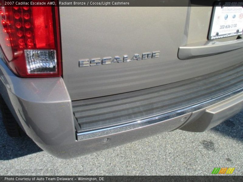 Radiant Bronze / Cocoa/Light Cashmere 2007 Cadillac Escalade AWD