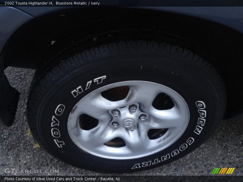 Bluestone Metallic / Ivory 2002 Toyota Highlander I4