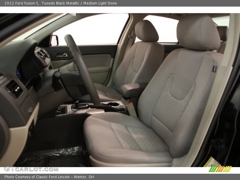 Tuxedo Black Metallic / Medium Light Stone 2011 Ford Fusion S