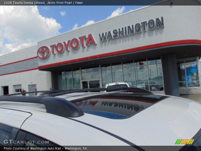 Arctic Frost Pearl / Fawn 2008 Toyota Sienna Limited