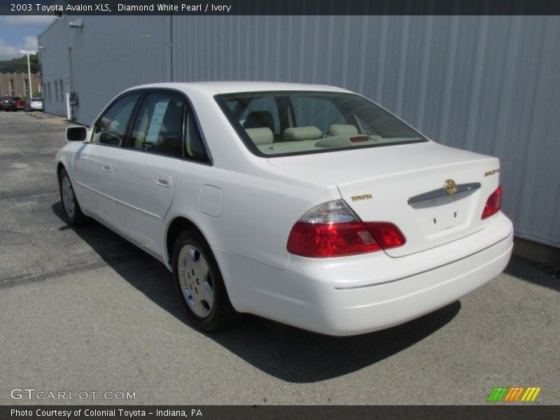 Diamond White Pearl / Ivory 2003 Toyota Avalon XLS
