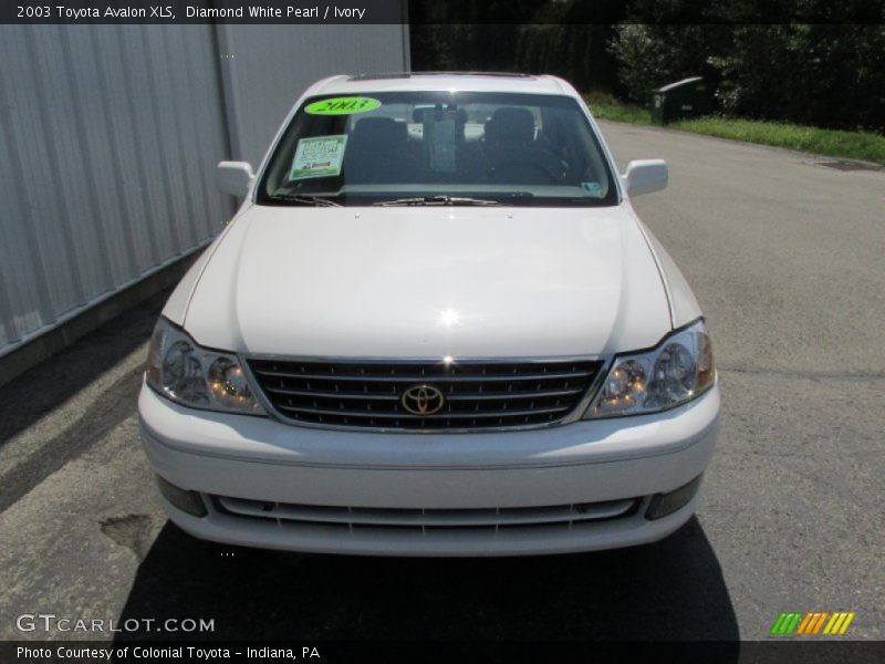 Diamond White Pearl / Ivory 2003 Toyota Avalon XLS