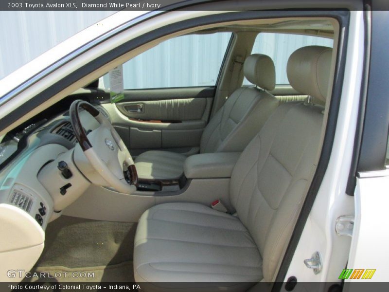 Diamond White Pearl / Ivory 2003 Toyota Avalon XLS