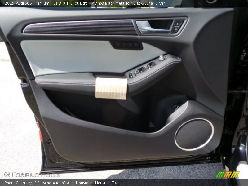 Door Panel of 2015 SQ5 Premium Plus 3.0 TFSI quattro