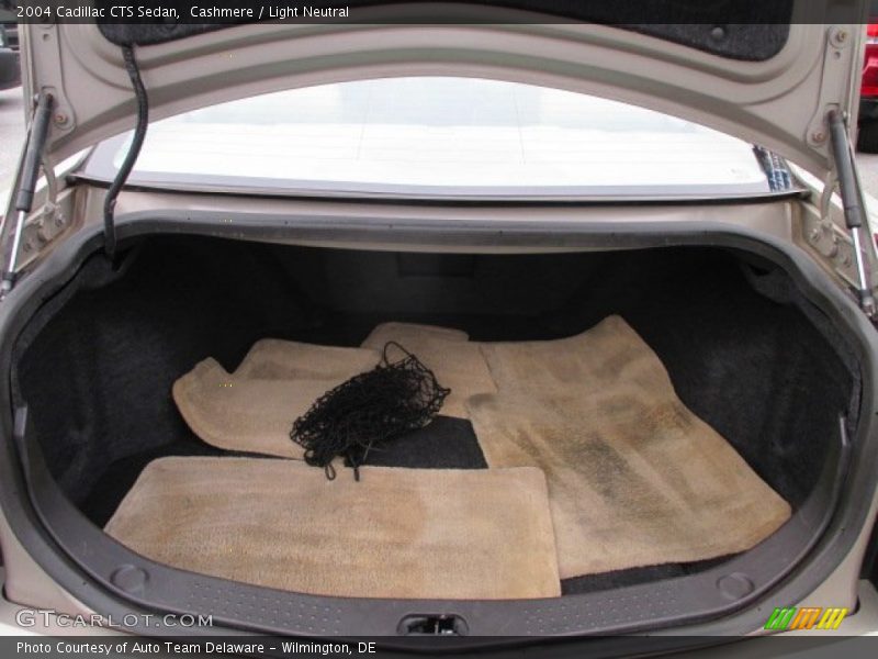 Cashmere / Light Neutral 2004 Cadillac CTS Sedan