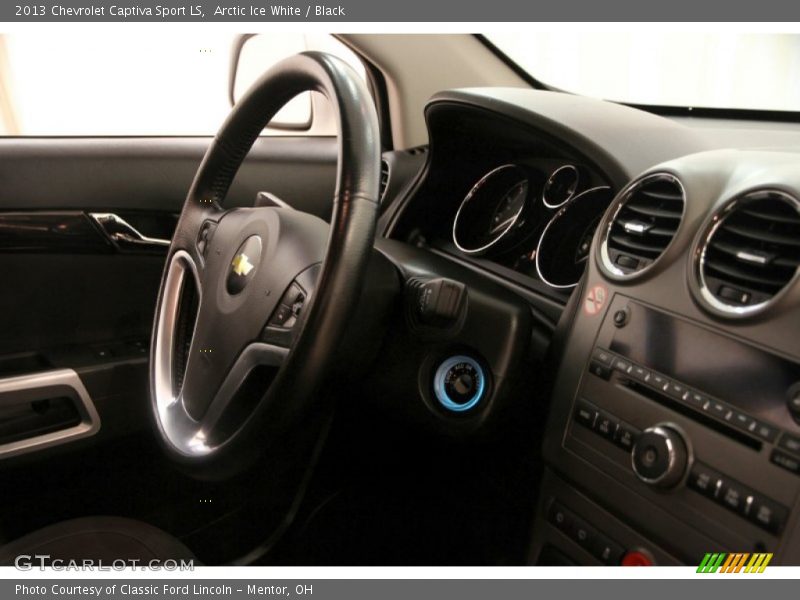 Arctic Ice White / Black 2013 Chevrolet Captiva Sport LS