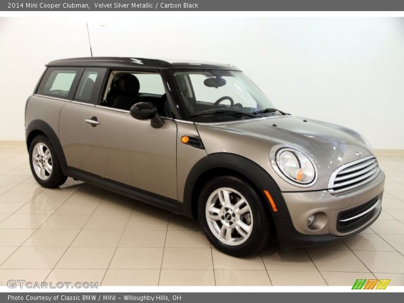 Front 3/4 View of 2014 Cooper Clubman