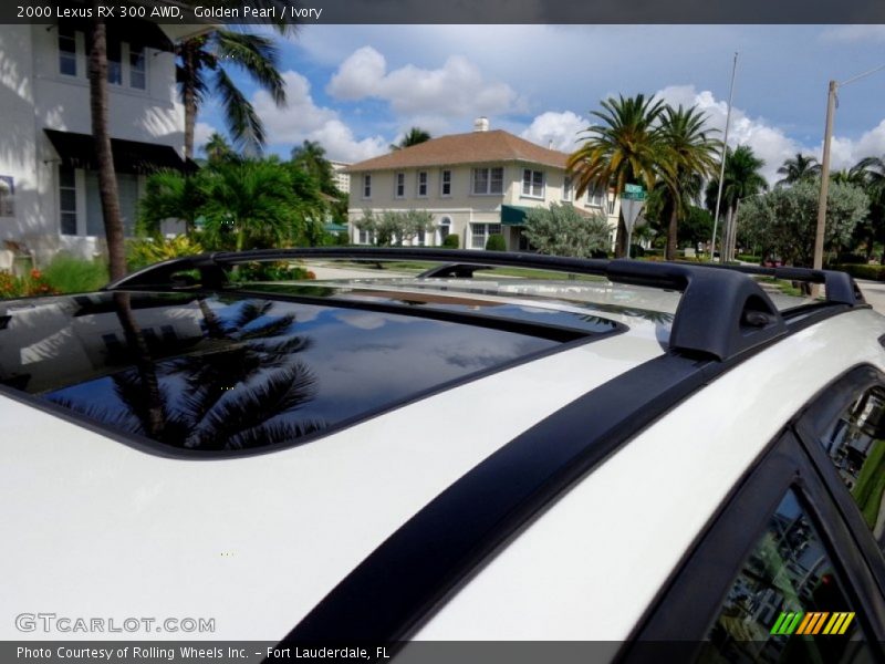 Golden Pearl / Ivory 2000 Lexus RX 300 AWD