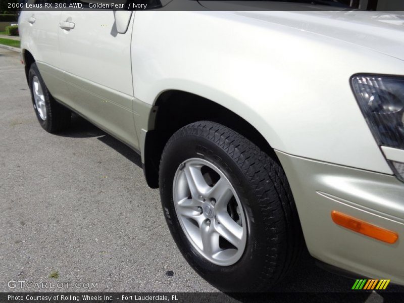Golden Pearl / Ivory 2000 Lexus RX 300 AWD