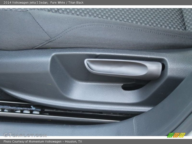 Pure White / Titan Black 2014 Volkswagen Jetta S Sedan