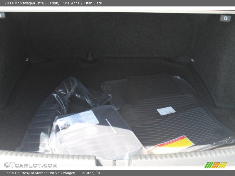 Pure White / Titan Black 2014 Volkswagen Jetta S Sedan