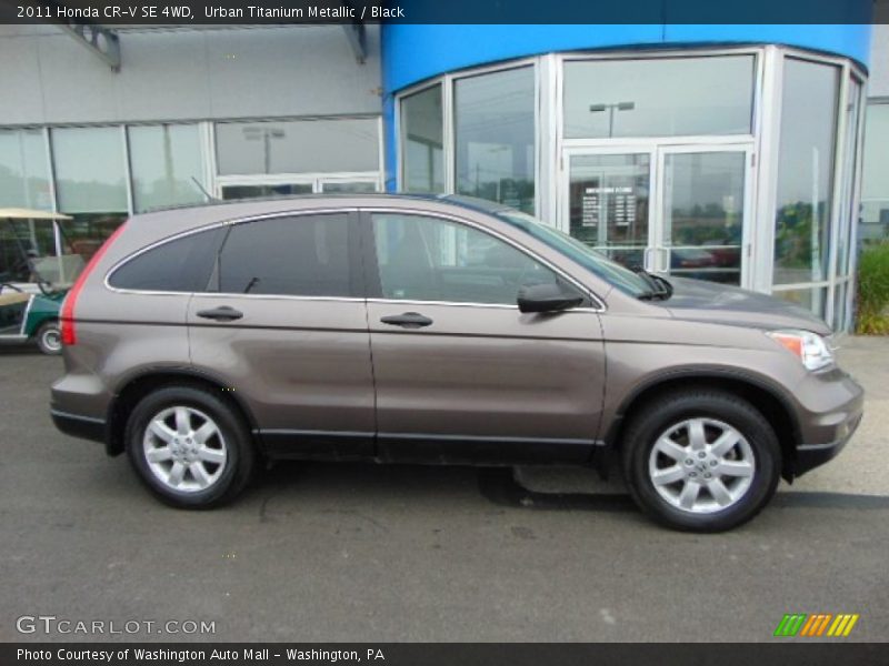 Urban Titanium Metallic / Black 2011 Honda CR-V SE 4WD