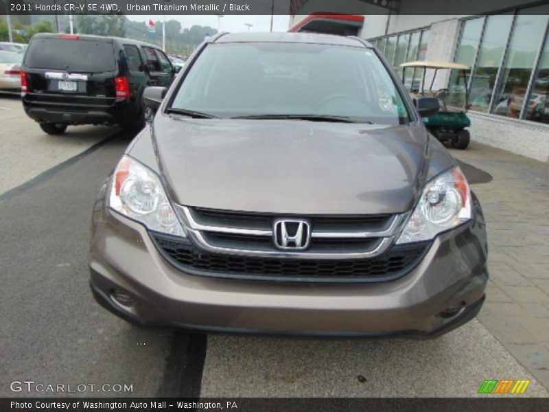 Urban Titanium Metallic / Black 2011 Honda CR-V SE 4WD